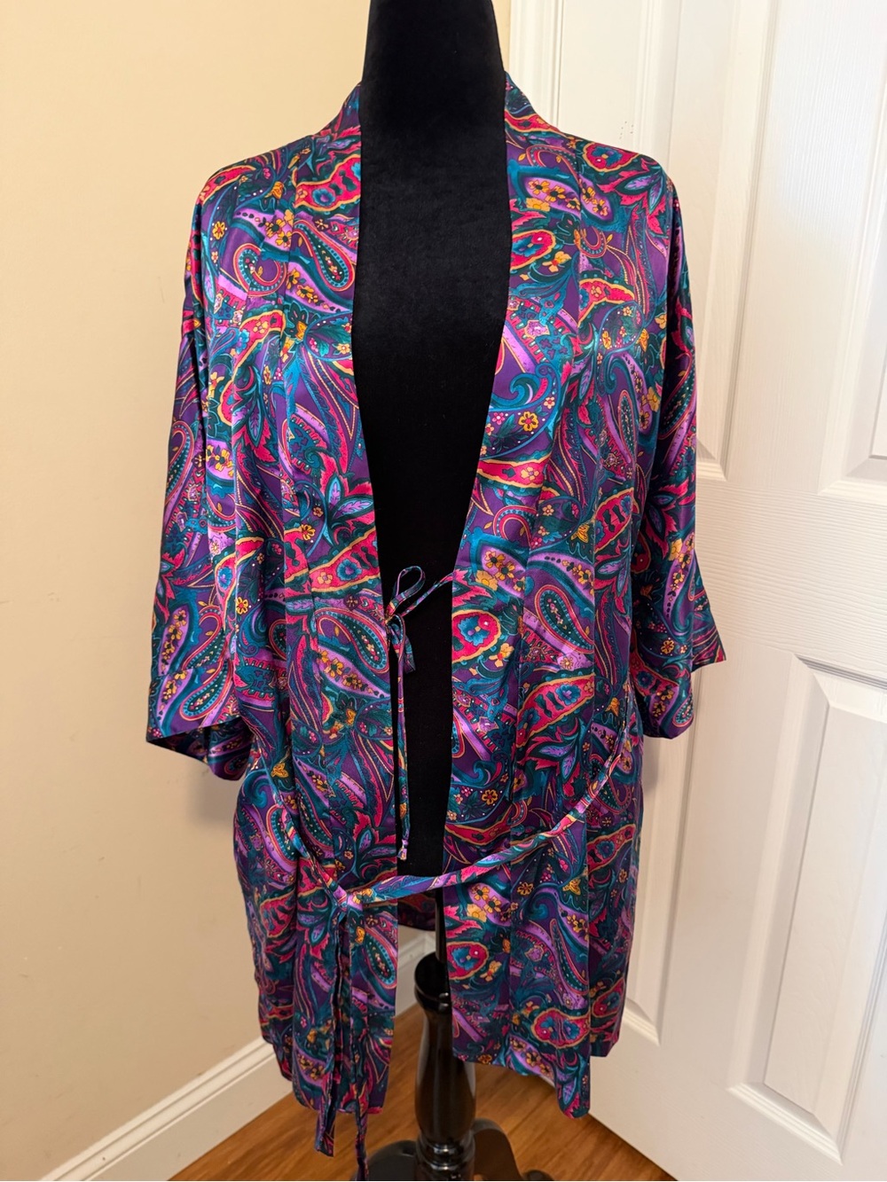 Adonna Vintage Satin Paisley Kimono Robe Size M - Picture 4 of 8